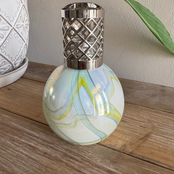 la tee da Other - La Tee Da Watercolor Blown Glass Fragrance Lamp